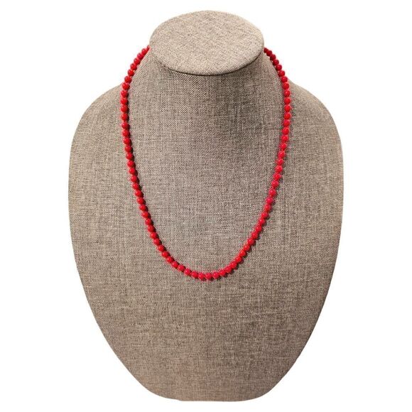 Vintage Single Strand Red Bead Necklace - Picture 1 of 7
